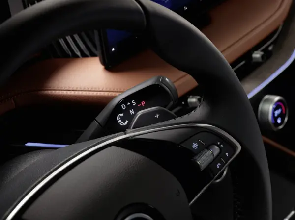 Cutii de viteze: de ce Škoda folosește mai multe soluții și ce însemnă fiecare tip de transmisie în parte