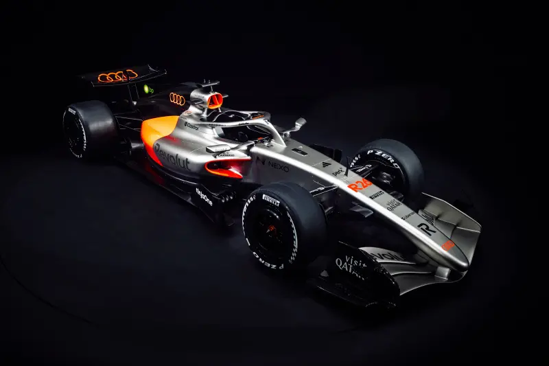 Audi Revolut F1 Team face spectacol la Berlin: debut oficial înainte de primul sezon în Formula 1
