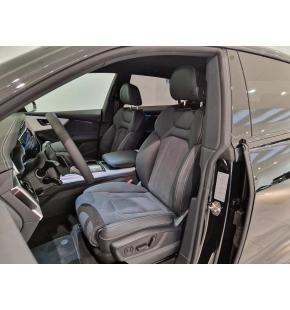 Audi Q8 PI 55 TFSI e quattro thumbnail