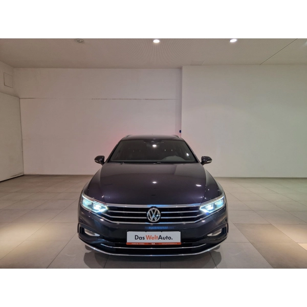 VW Passat Variant Elegance TDI SCR DSG