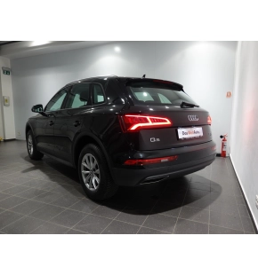 Audi Q5 35 TDI quattro Audi Business thumbnail