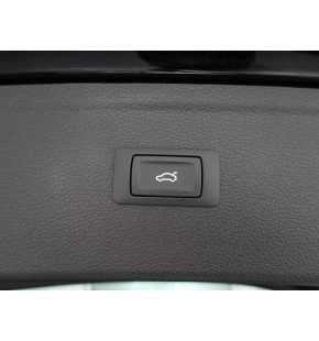 Audi Q5 35 TDI quattro Audi Business thumbnail