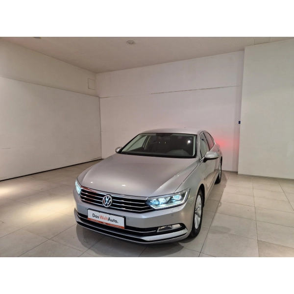 VW Passat Comfortline 2.0 TDI