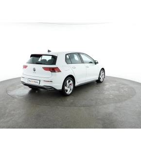 VW Golf GTE thumbnail