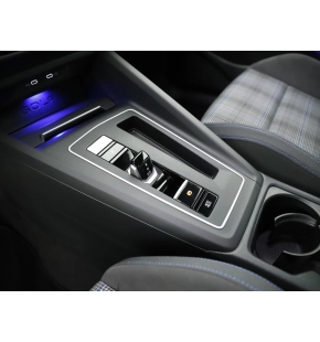 VW Golf GTE thumbnail