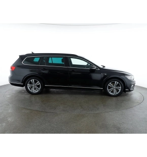 VW Noul Passat Var.Comfortline 2.0 TDI DSG thumbnail