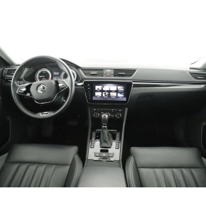 Škoda SUPERB COMBI L&K 2.0TDI DSG thumbnail