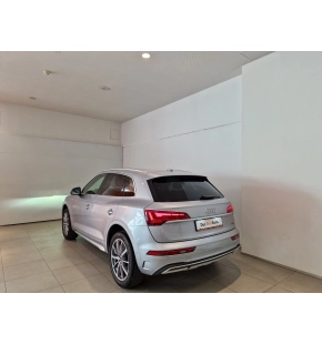 Audi Q5 40 TFSI quattro S line thumbnail