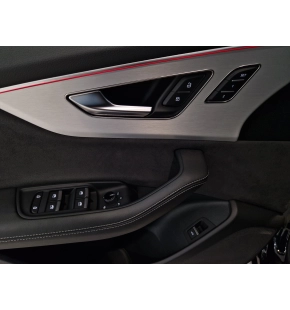 Audi Q8 50 TDI quattro thumbnail