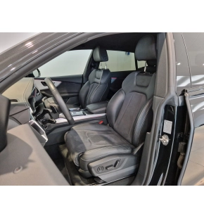 Audi Q8 50 TDI quattro thumbnail
