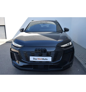 Audi Q6 e-tron quattro thumbnail