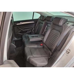 VW Passat Comfortline 2.0 TDI DSG thumbnail