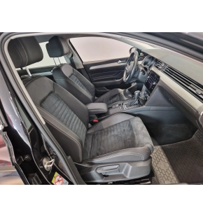VW Noul Passat Highline 2.0 TDI DSG thumbnail