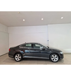VW Noul Passat Highline2.0 TDI SCR DSG 4Mot thumbnail