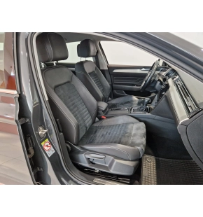 VW Noul Passat Highline2.0 TDI SCR DSG 4Mot thumbnail