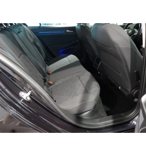 VW Golf Life 2.0 TDI thumbnail