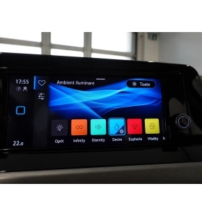 VW Golf Life 2.0 TDI thumbnail