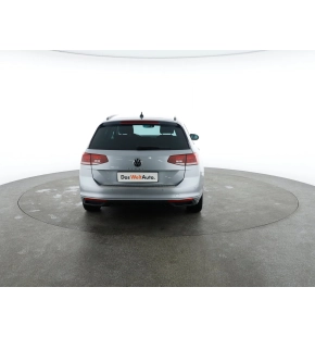 VW Noul Passat Var.Comfortline 2.0 TDI DSG thumbnail