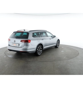 VW Noul Passat Var.Comfortline 2.0 TDI DSG thumbnail