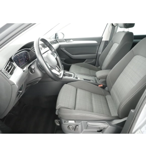 VW Noul Passat Var.Comfortline 2.0 TDI DSG thumbnail