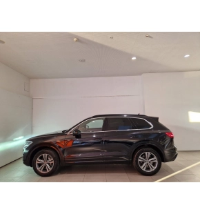 VW Touareg R-Style V6 TDI thumbnail
