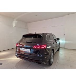 VW Touareg R-Style V6 TDI thumbnail