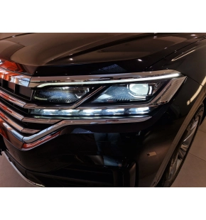 VW Touareg R-Style V6 TDI thumbnail