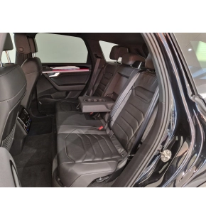 VW Touareg R-Style V6 TDI thumbnail