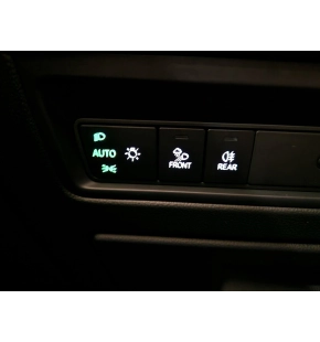 VW Touareg R-Style V6 TDI thumbnail