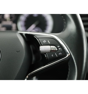 Škoda KAROQ STYLE 2.0 TDI 4x4 DSG thumbnail