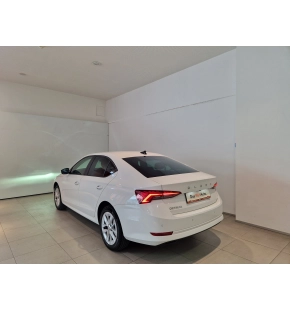Škoda Octavia Ambition 2.0 TDI DSG thumbnail