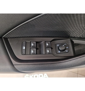 Škoda Octavia Ambition 2.0 TDI DSG thumbnail