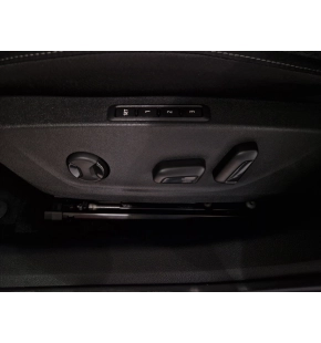 Škoda OCTAVIA Combi Style iV DSG thumbnail