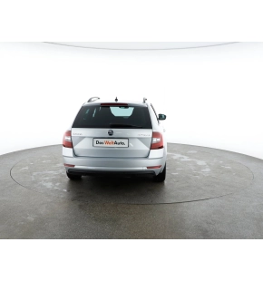 Škoda Octavia Combi Ambition 2.0  TDI DSG thumbnail