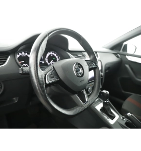 Škoda Octavia Combi Ambition 2.0  TDI DSG thumbnail
