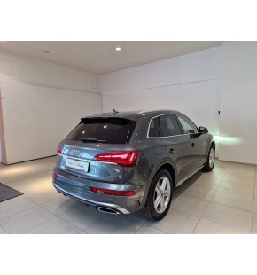 Audi Q5 40 TDI quattro S line thumbnail