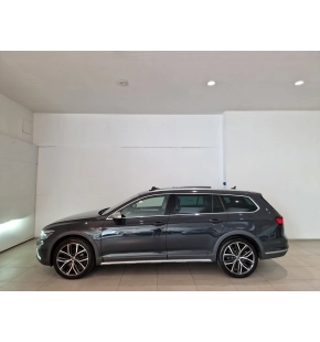 VW Passat Alltrack 2.0 TDI DSG7 4Mot thumbnail