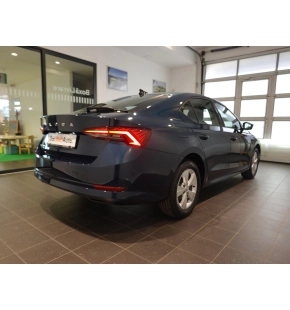 Škoda OCTAVIA AMBITION 2.0 TDI DSG thumbnail