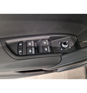 Audi Q5 Advanced 40 TDI quattro thumbnail