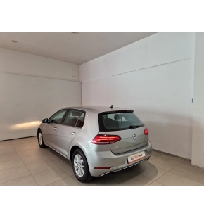 VW Golf Comfortline 1.0 TSI thumbnail