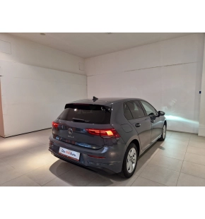 VW Golf Life TDI DSG thumbnail