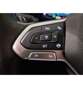 VW Golf Life TDI DSG thumbnail