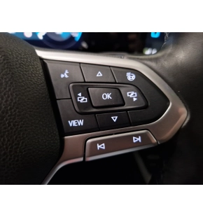 VW Golf Life TDI DSG thumbnail
