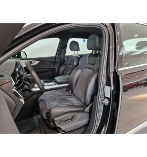 Audi Q7 50 TDI quattro thumbnail