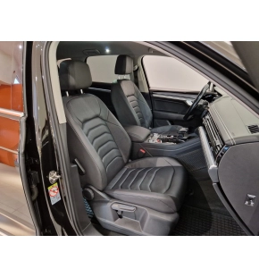 VW Noul Touareg Elegance V6 TDI thumbnail