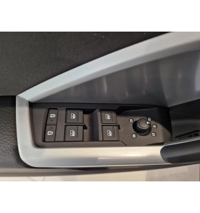 Audi Q3 Sportback S Line 35 TFSI thumbnail