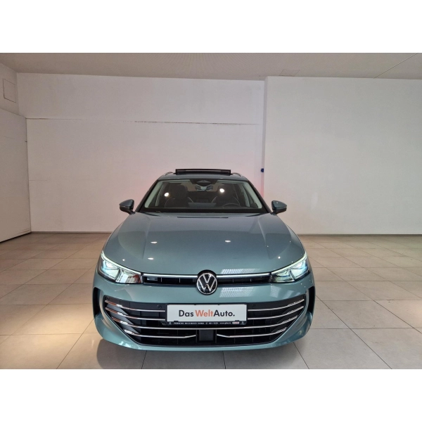 VW Noul Passat Business 1.5 eTSI TD