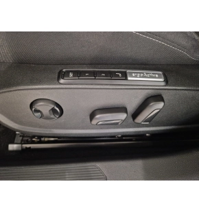VW Golf Style 1.4  eHybrid OPF thumbnail