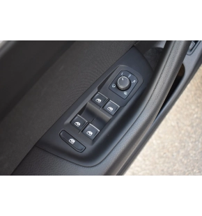 VW Noul Passat GTE 1.4 TSI 218 CP PHEV thumbnail