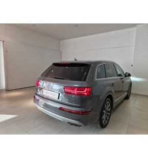 Audi Q7 50 TDI quattro thumbnail